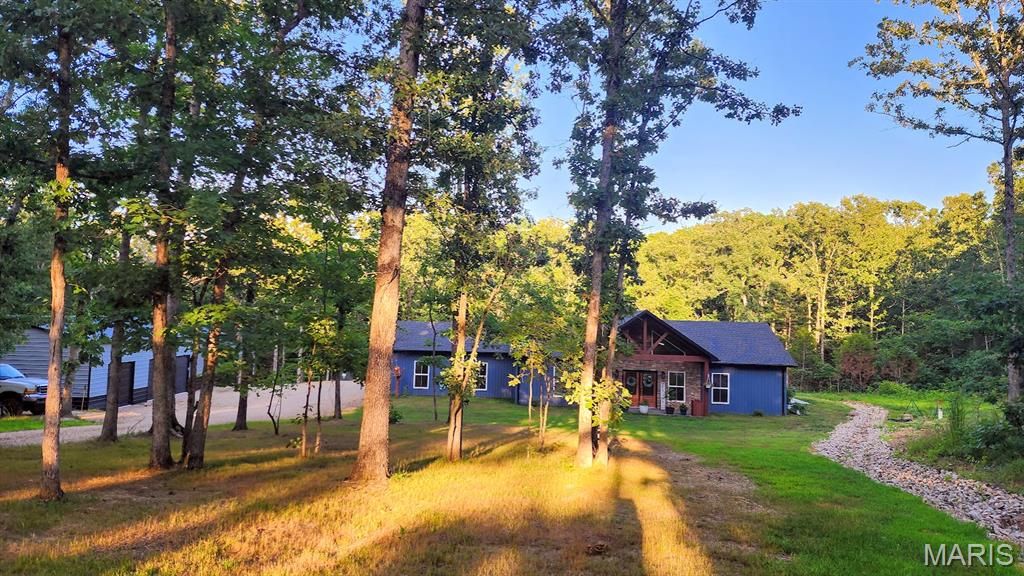 Photo of 10473 S Rose Edge Drive, Bonne Terre, MO 63628 (MLS # 26042514)