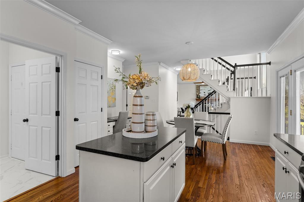 Twin Chimneys - Residential