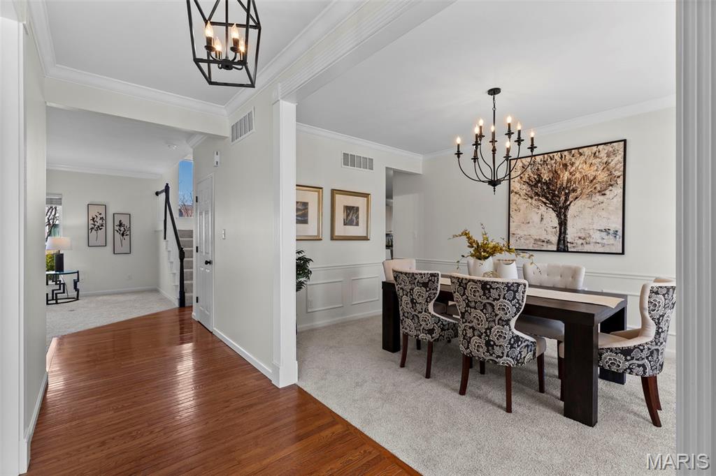 Twin Chimneys - Residential