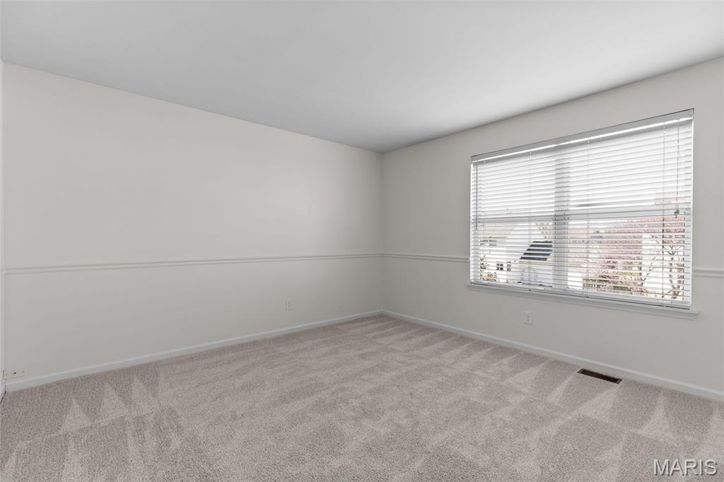 Twin Chimneys - Residential