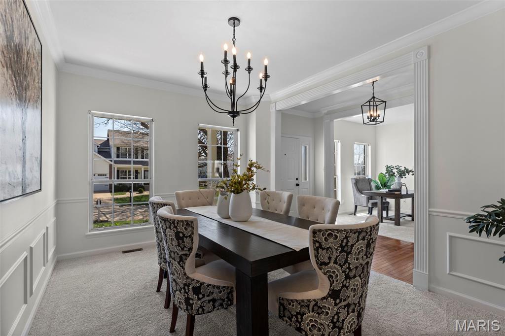 Twin Chimneys - Residential