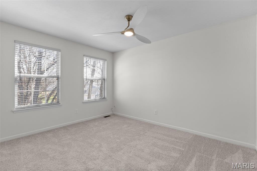 Twin Chimneys - Residential