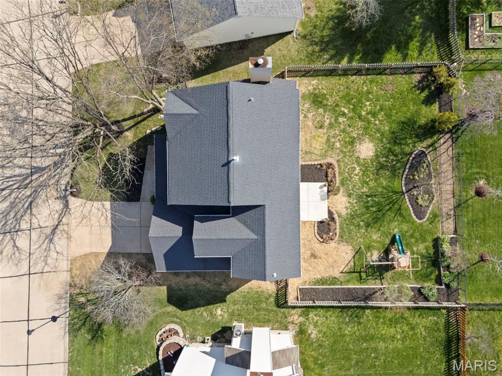 Twin Chimneys - Residential