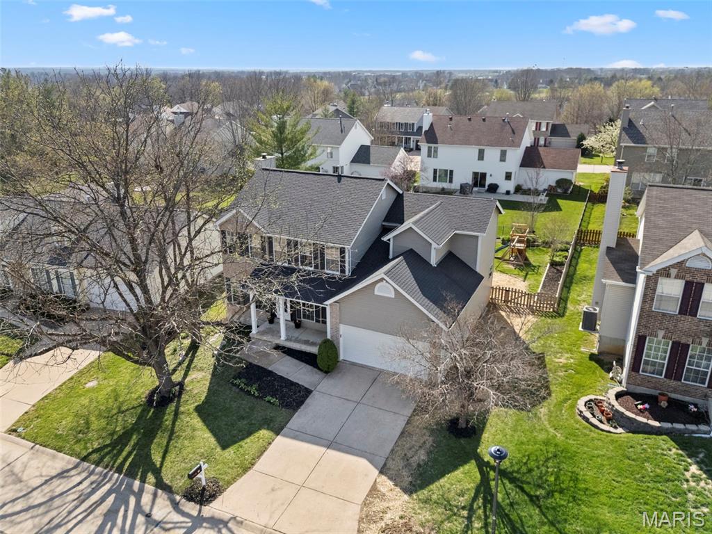 Twin Chimneys - Residential