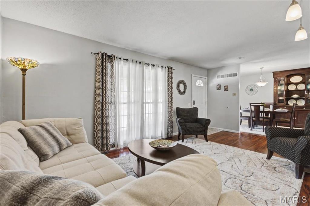 2113 Cherrycove Court