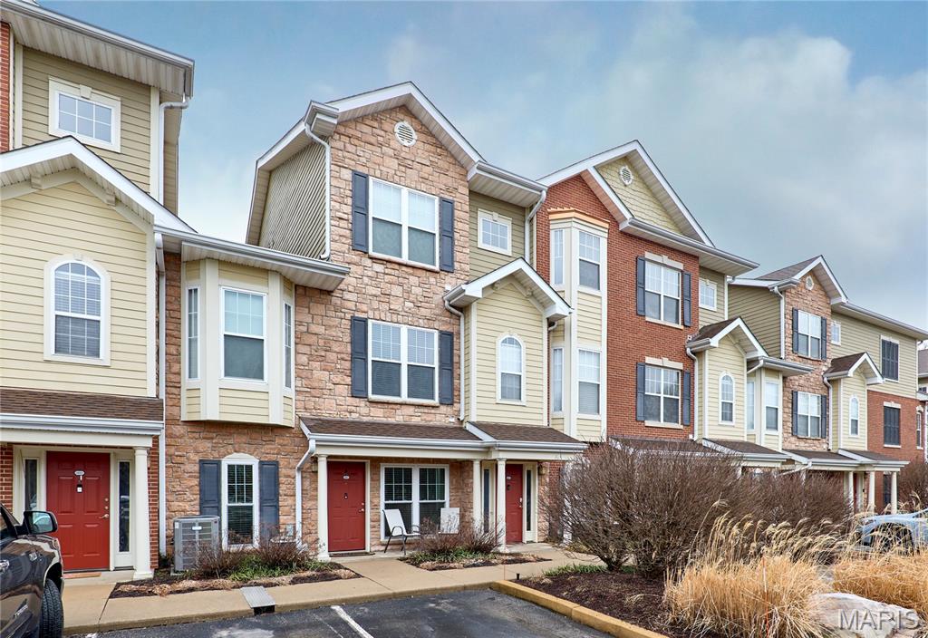 McKnight Crossing At Tilles Park - Residential