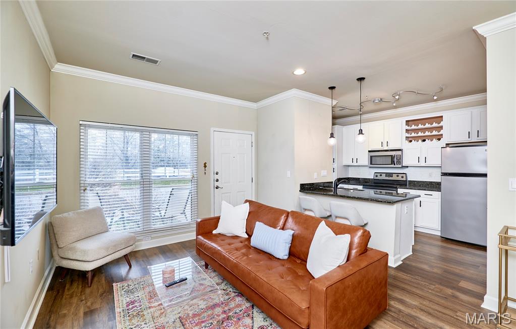 McKnight Crossing At Tilles Park - Residential