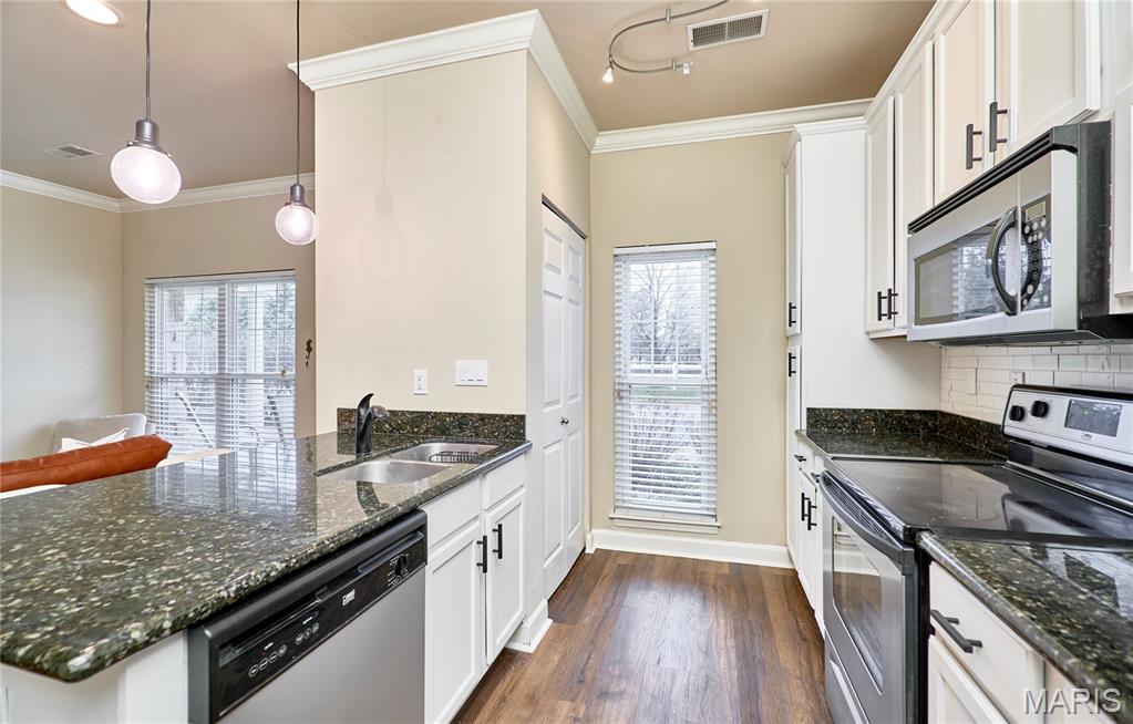 McKnight Crossing At Tilles Park - Residential