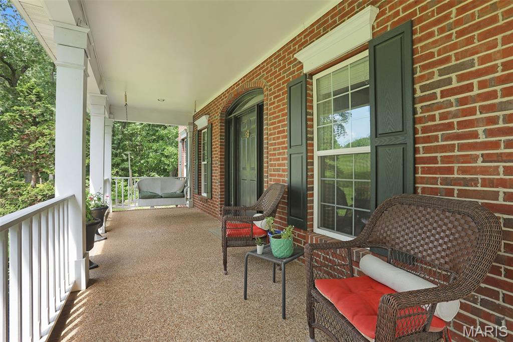 4305 Green Briar Court