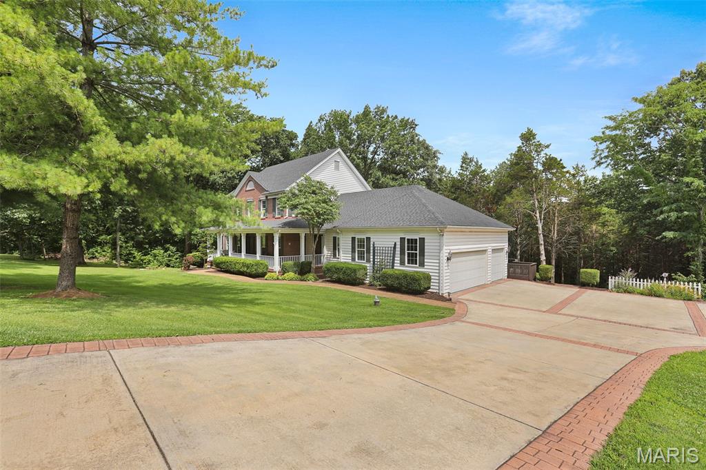 4305 Green Briar Court