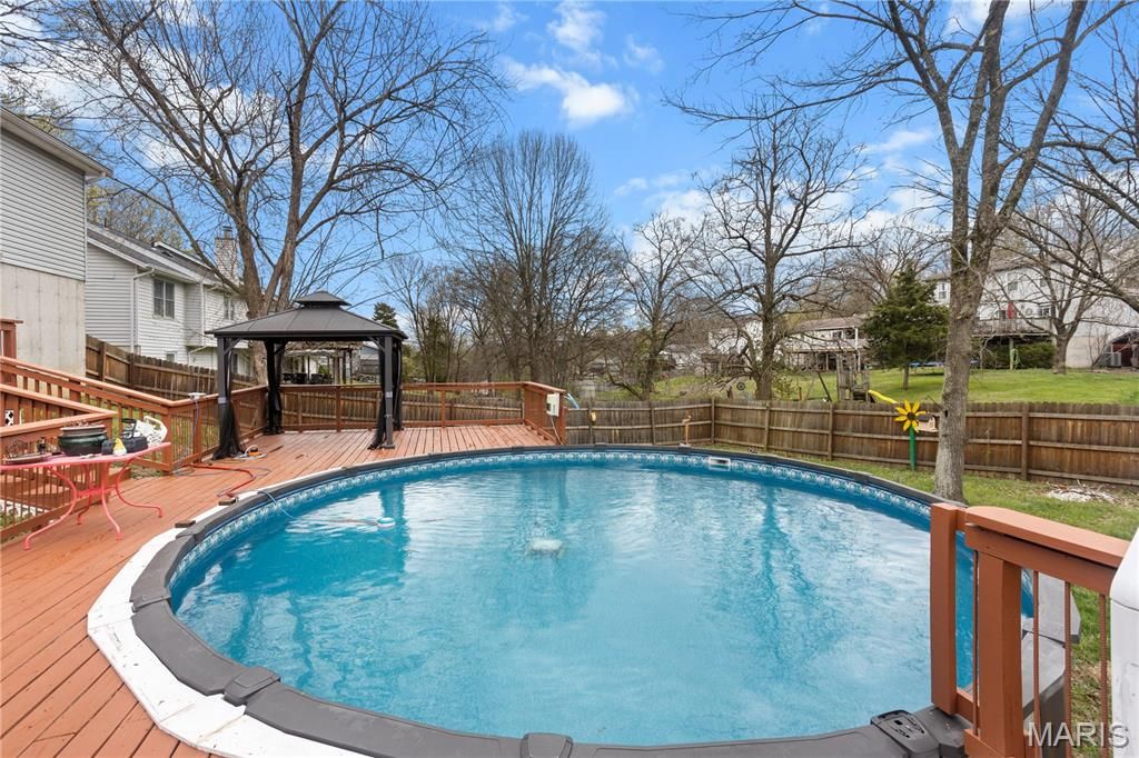 Photo of 2052 Waybridge Lane, Fenton, MO 63026 (MLS # 26016589)