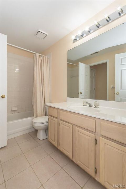 Tiny photo for 1605 Ridge Bend Drive, Wildwood, MO 63038 (MLS # 26001860)