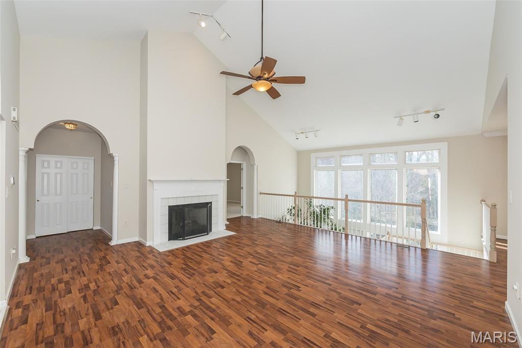 1605 Ridge Bend Drive