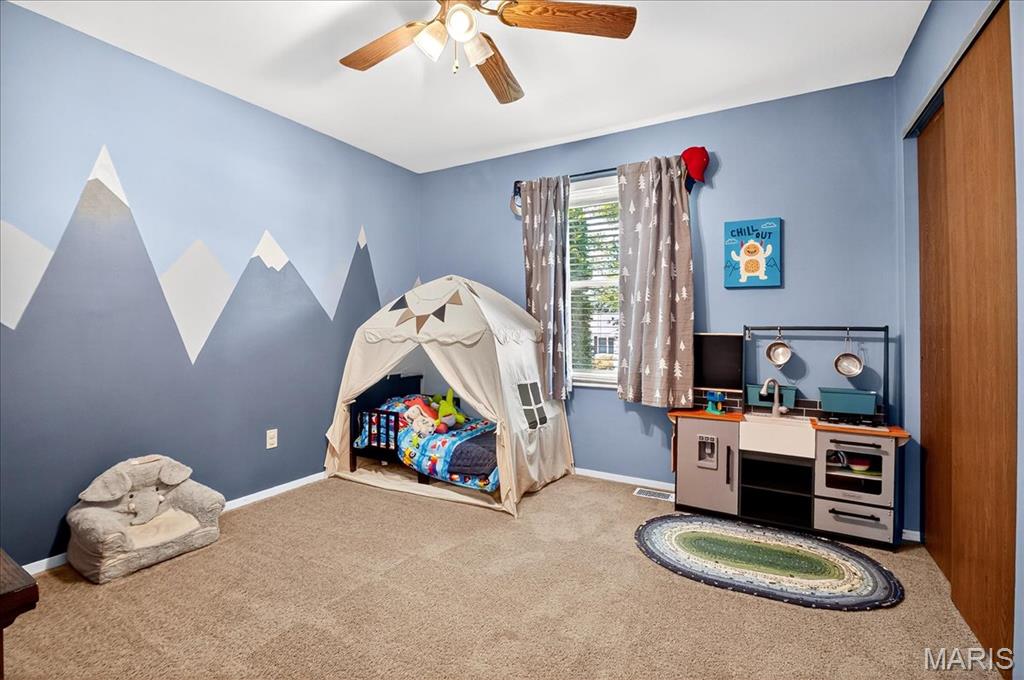 St Peters, Missouri 63376, United States, 3 Bedrooms Bedrooms, ,2 BathroomsBathrooms,Residential,Pending,203895