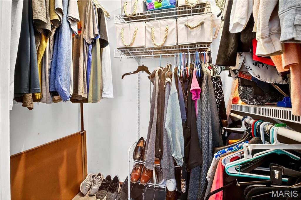 St Peters, Missouri 63376, United States, 3 Bedrooms Bedrooms, ,2 BathroomsBathrooms,Residential,Pending,203895