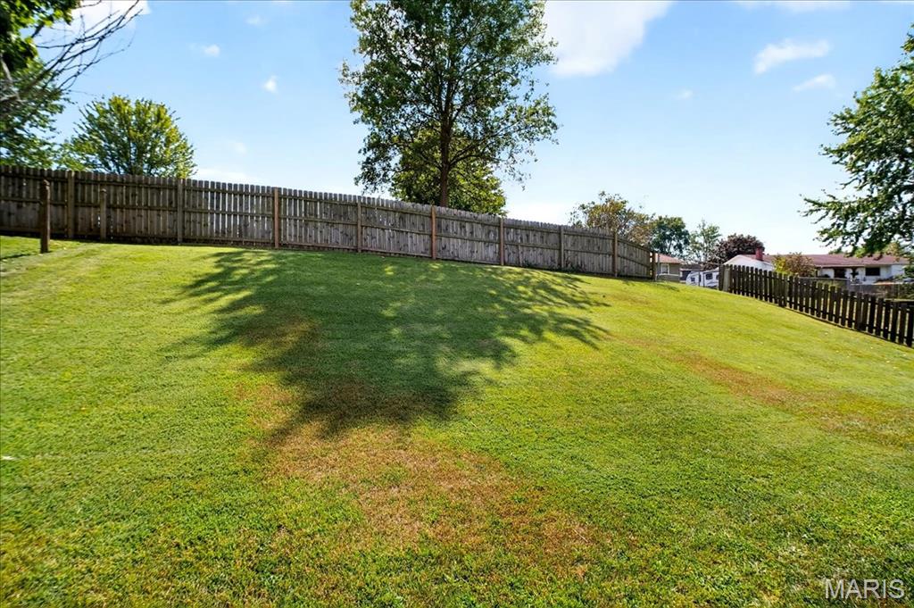 St Peters, Missouri 63376, United States, 3 Bedrooms Bedrooms, ,2 BathroomsBathrooms,Residential,Pending,203895