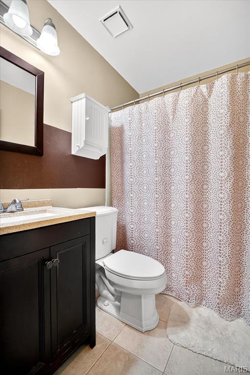 St Peters, Missouri 63376, United States, 3 Bedrooms Bedrooms, ,2 BathroomsBathrooms,Residential,Pending,203895