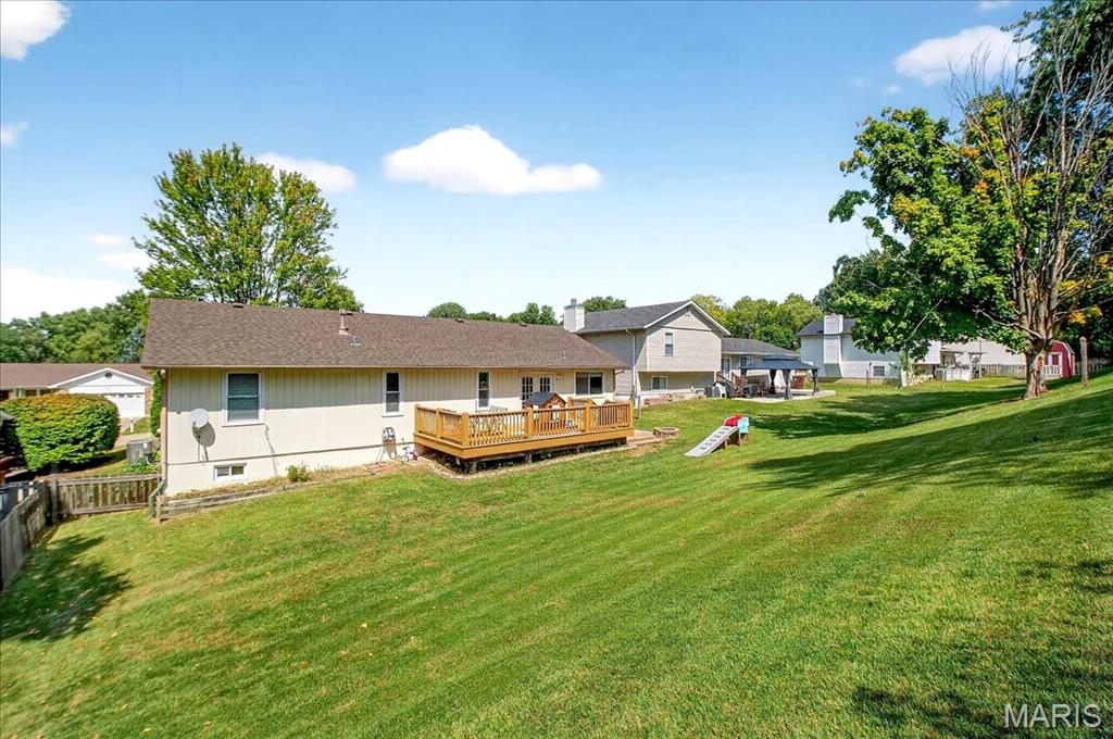 St Peters, Missouri 63376, United States, 3 Bedrooms Bedrooms, ,2 BathroomsBathrooms,Residential,Pending,203895