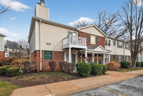 Photo of 9185 Wrenwood Lane, Brentwood, MO 63144 (MLS # 26002212)