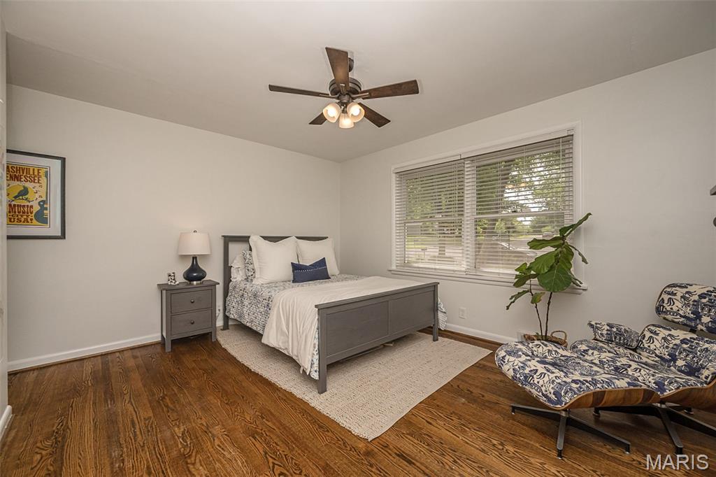 Kingston Manor - Residential