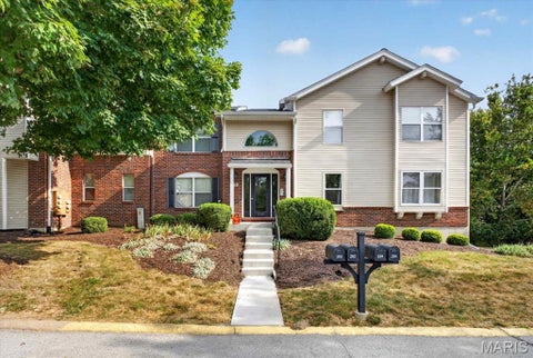 Photo of 618 Pine Ridge Trails Court #203, Ballwin, MO 63021 (MLS # 26058387)