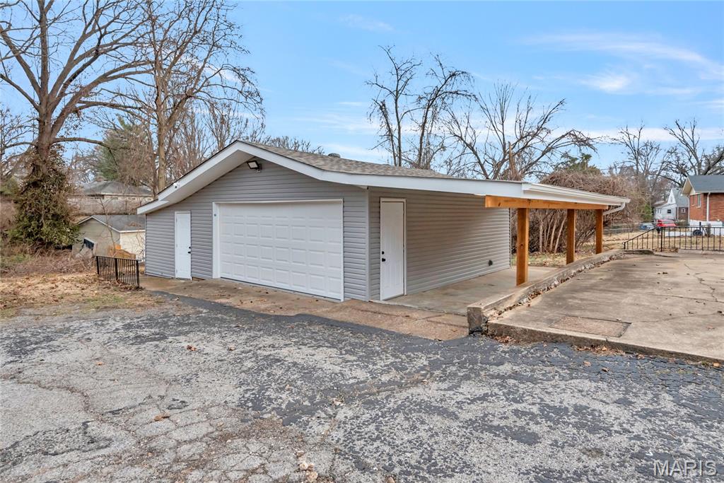 Jane Chambers At Ferguson - Residential