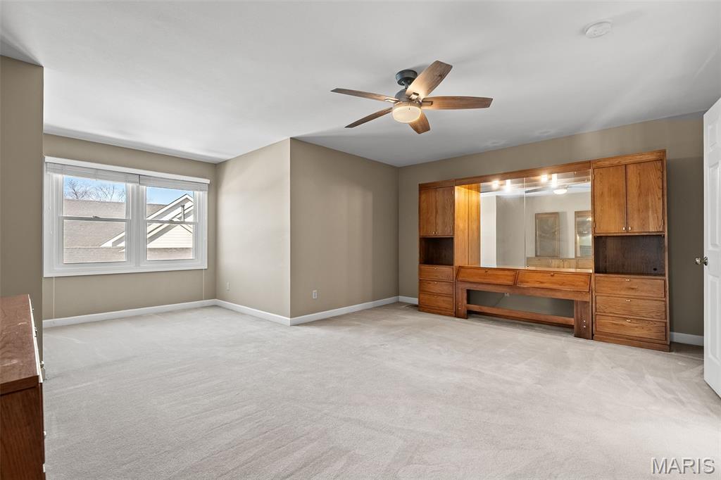 Manderleigh Of Town & Country One - Residential