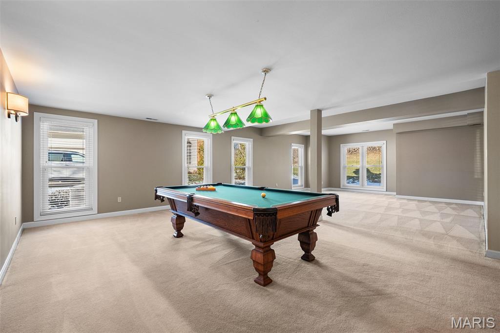 Manderleigh Of Town & Country One - Residential