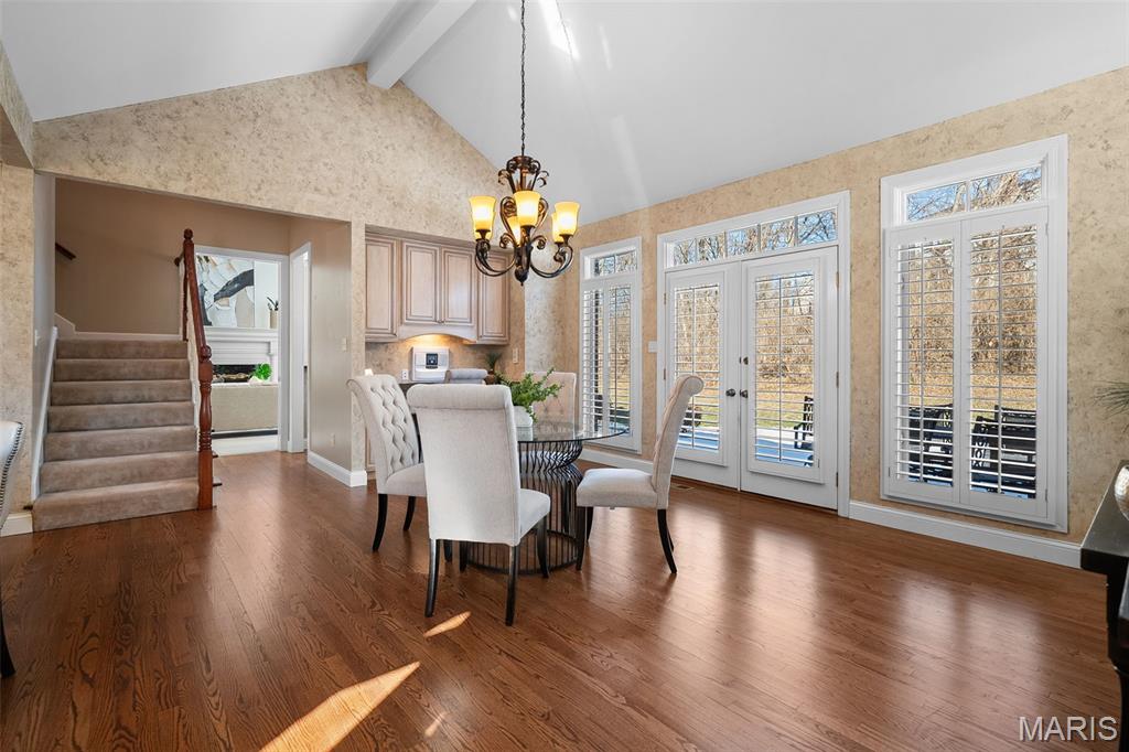 Manderleigh Of Town & Country One - Residential