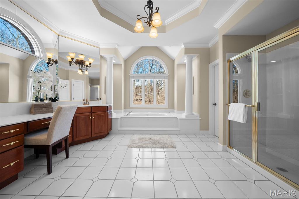 Manderleigh Of Town & Country One - Residential