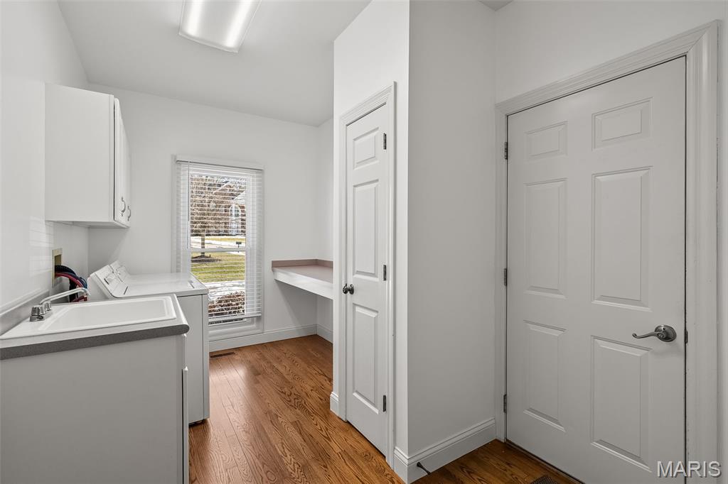 Manderleigh Of Town & Country One - Residential