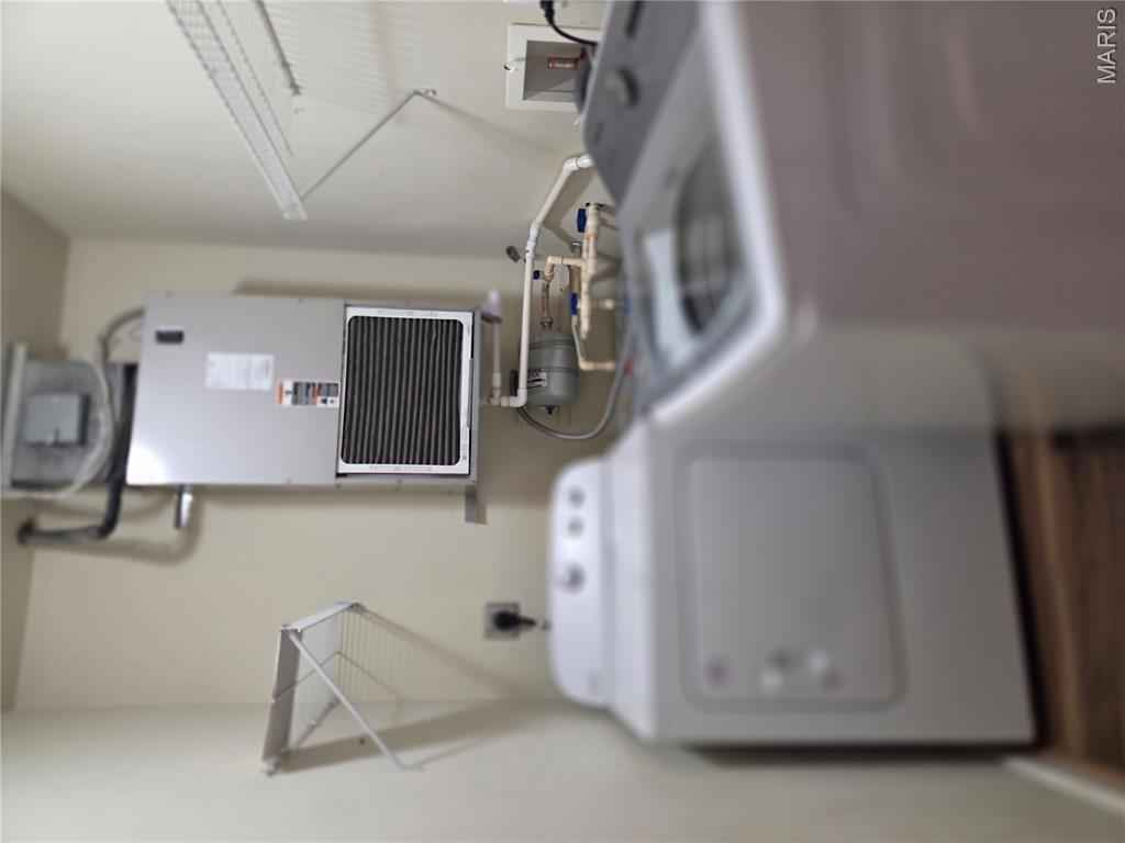 Enchanted Forest Condo Ph I - Residential Lease