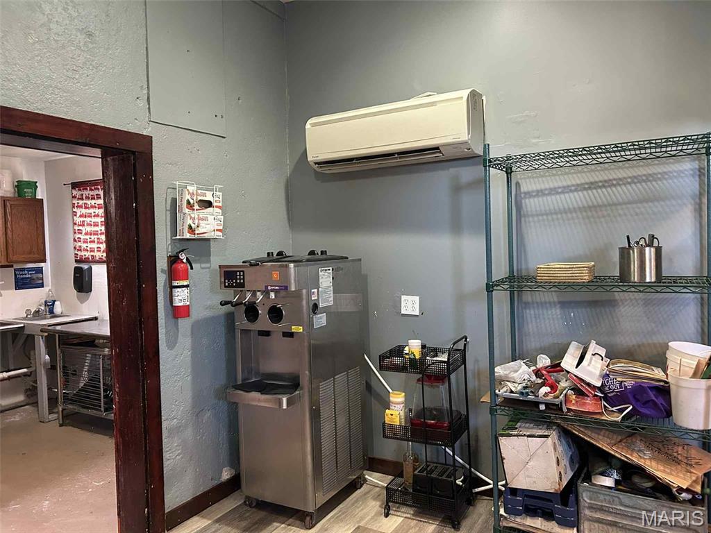 N/A - Commercial Sale