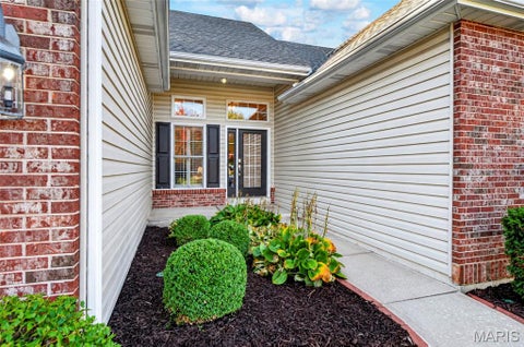 Tiny photo for 600 Sterling Terrace Drive, St Charles, MO 63301 (MLS # 26067541)