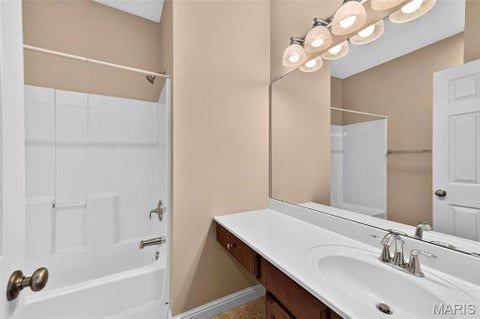 Tiny photo for 600 Sterling Terrace Drive, St Charles, MO 63301 (MLS # 26067541)