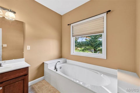 Tiny photo for 600 Sterling Terrace Drive, St Charles, MO 63301 (MLS # 26067541)