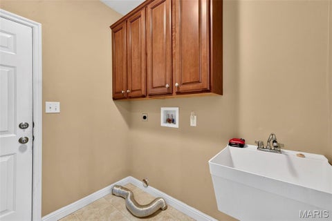 Tiny photo for 600 Sterling Terrace Drive, St Charles, MO 63301 (MLS # 26067541)