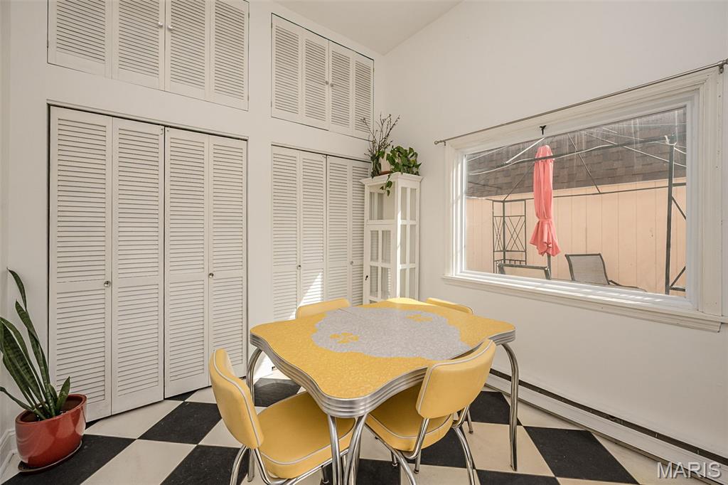 Hill Top View 5 - Residential