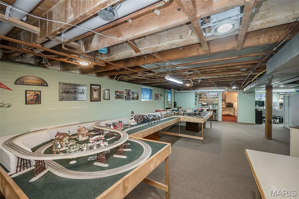 Hill Top View 5 - Residential