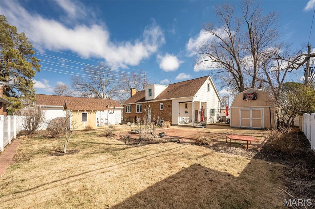 Hill Top View 5 - Residential