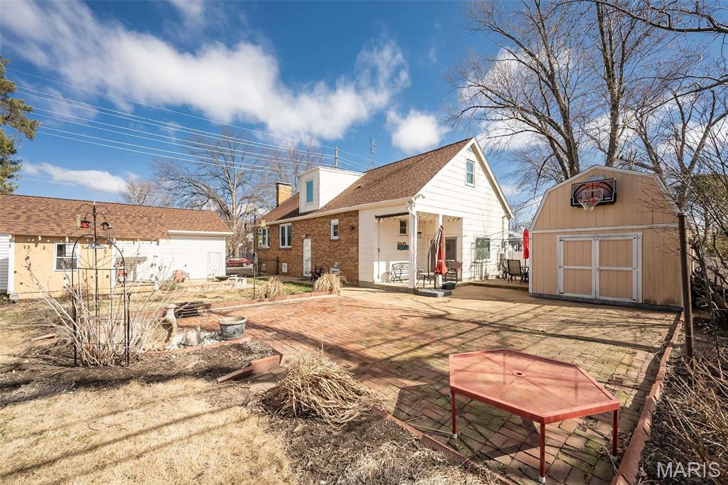 Hill Top View 5 - Residential