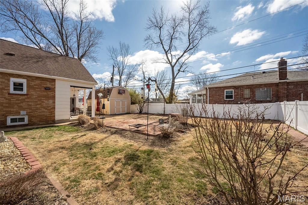 Hill Top View 5 - Residential