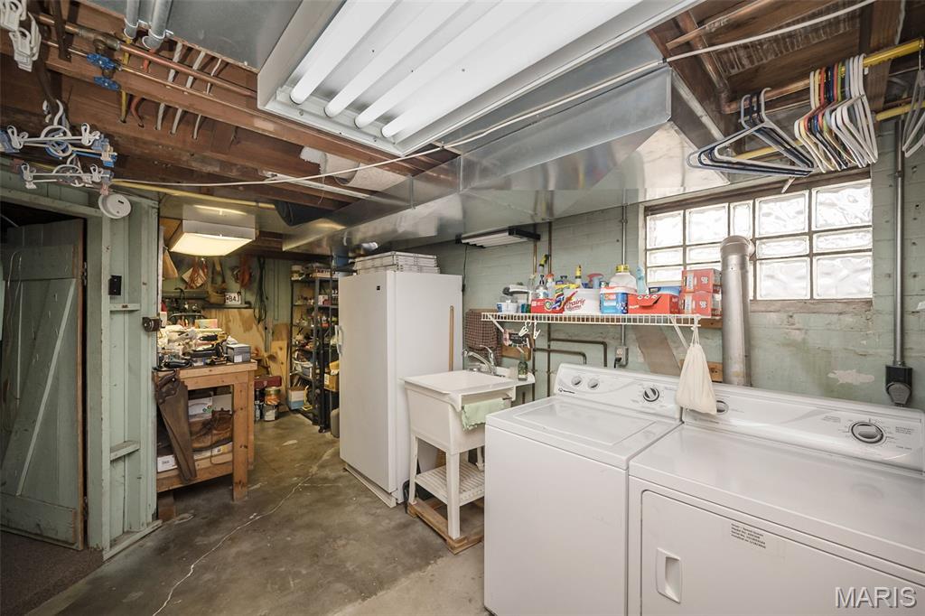 Hill Top View 5 - Residential