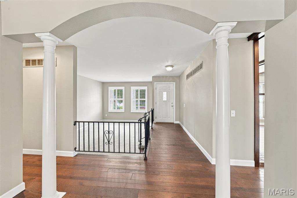 1230 Luray Drive