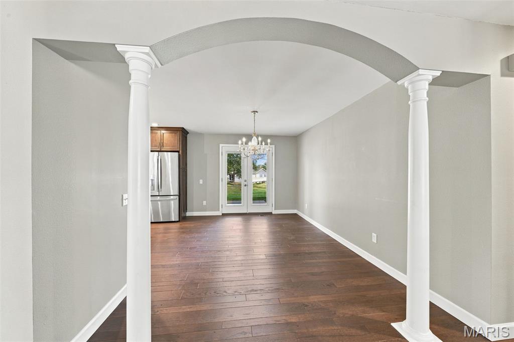 1230 Luray Drive