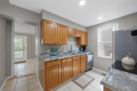 Tiny photo for 582 N Laclede Station Road, Webster Groves, MO 63119 (MLS # 26061930)