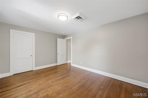 Tiny photo for 582 N Laclede Station Road, Webster Groves, MO 63119 (MLS # 26061930)