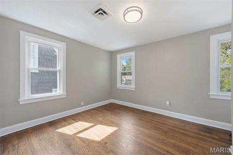 Tiny photo for 582 N Laclede Station Road, Webster Groves, MO 63119 (MLS # 26061930)