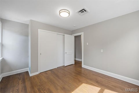 Tiny photo for 582 N Laclede Station Road, Webster Groves, MO 63119 (MLS # 26061930)