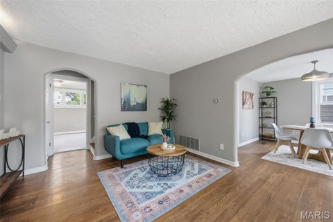 Tiny photo for 582 N Laclede Station Road, Webster Groves, MO 63119 (MLS # 26061930)